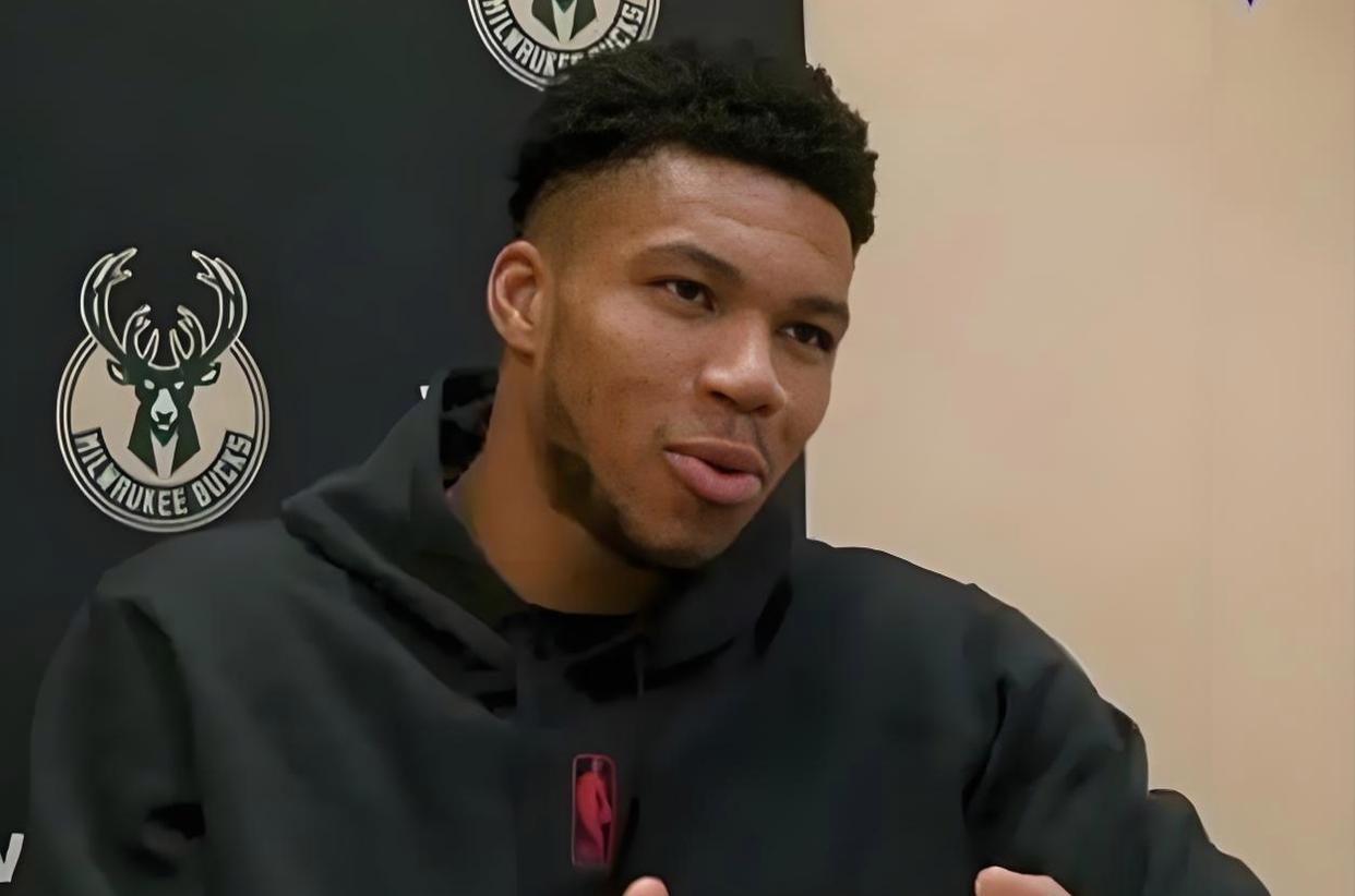 开云中国-字母哥在美国队比赛中比赛局势复杂，比赛局势复杂引发热议！-开云中国