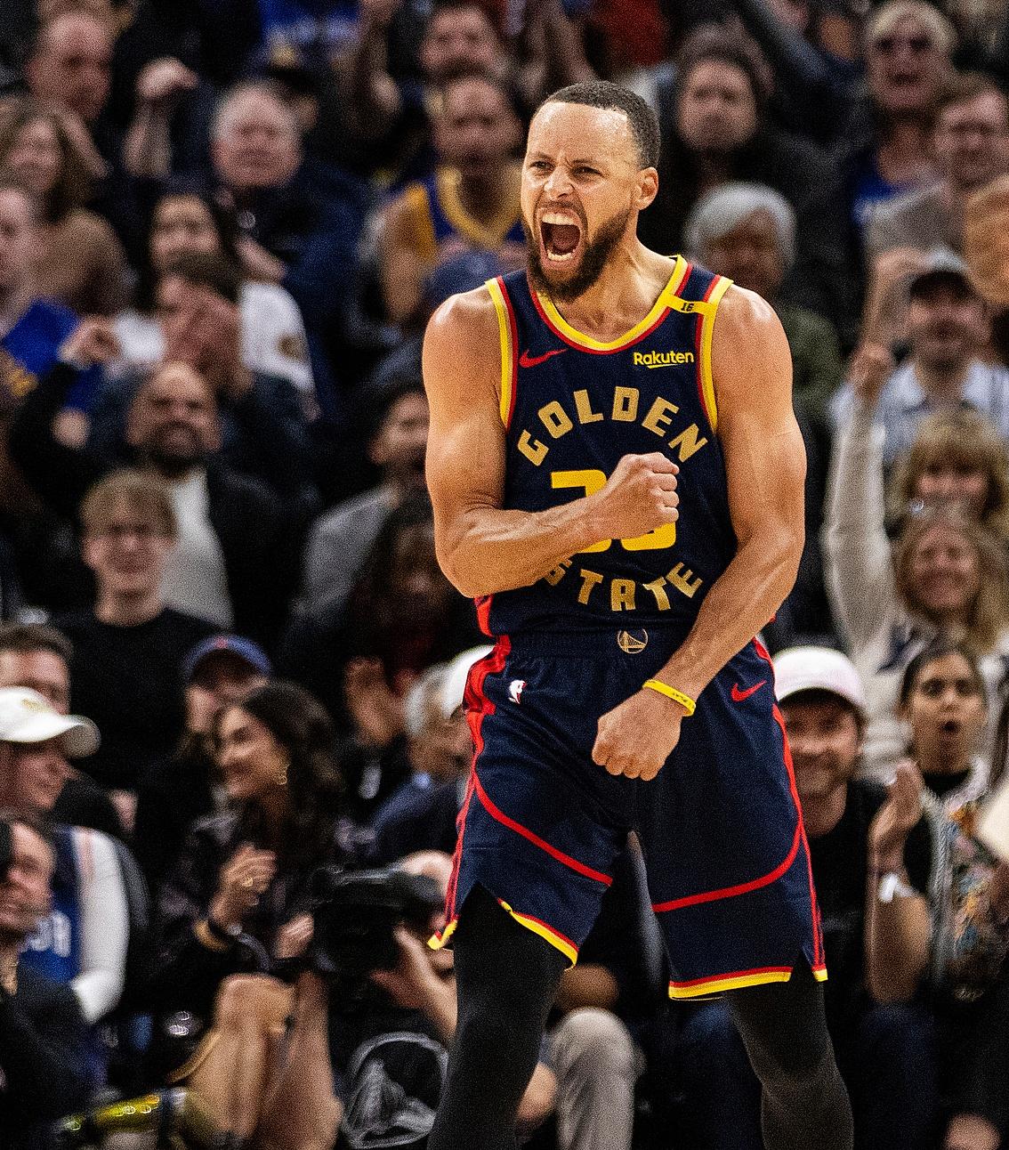 开云体育-老鹰前途光明！，库里新星刷新纪录表现突出上演精彩一战-开云体育