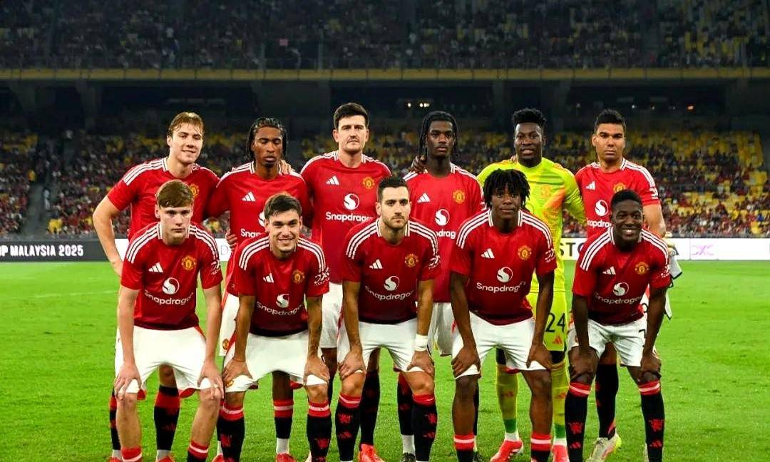 开云-曼联核心球员被曝转会传闻，引球迷热议，只要有关.-开云