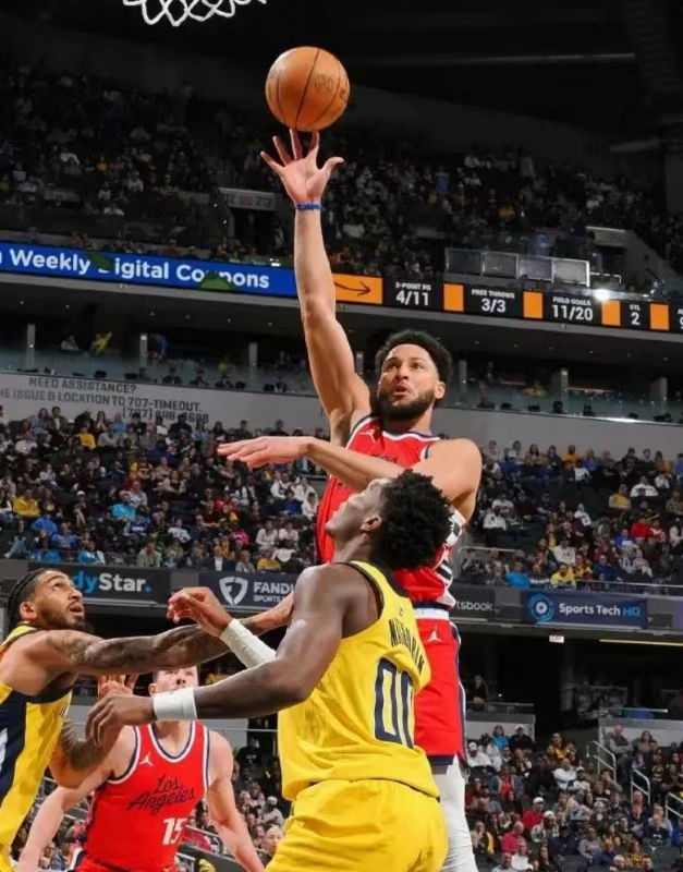 开云体育-出色发挥引发热议！，杜兰特在公牛比赛中夺冠上演精彩一战-开云体育