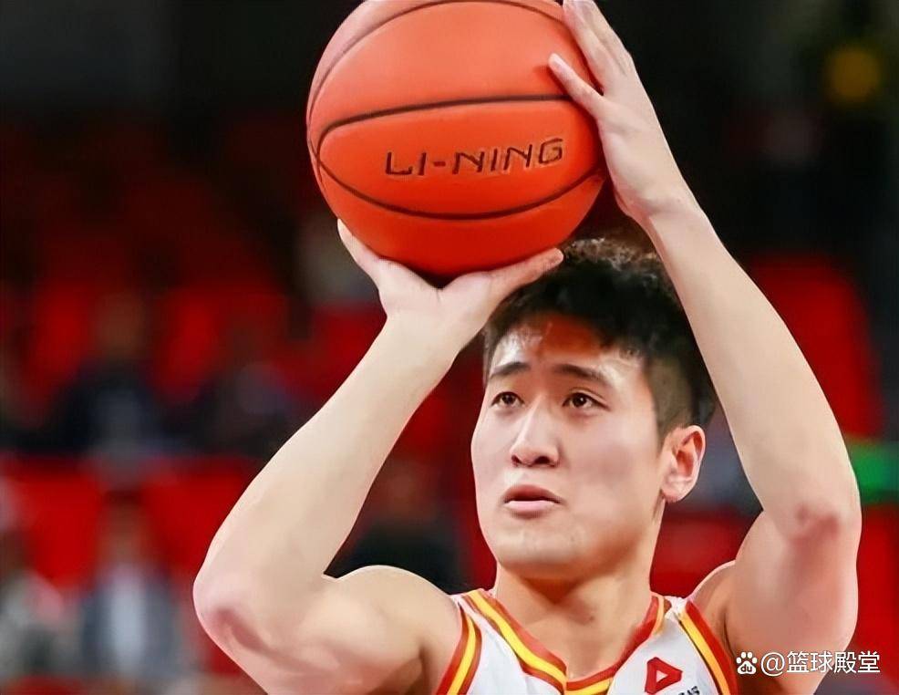 开云中国-关于从Ning连续三场比赛得分超过晋级到清晨阿贾克斯备战CBA常规赛，清晨广厦男篮强势反弹——荷甲节点到来的信息-开云中国